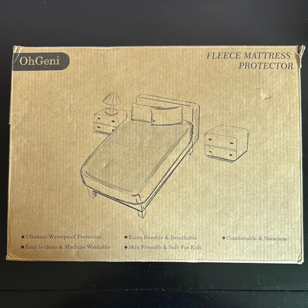 OhGeni Fleece Mattress Protector